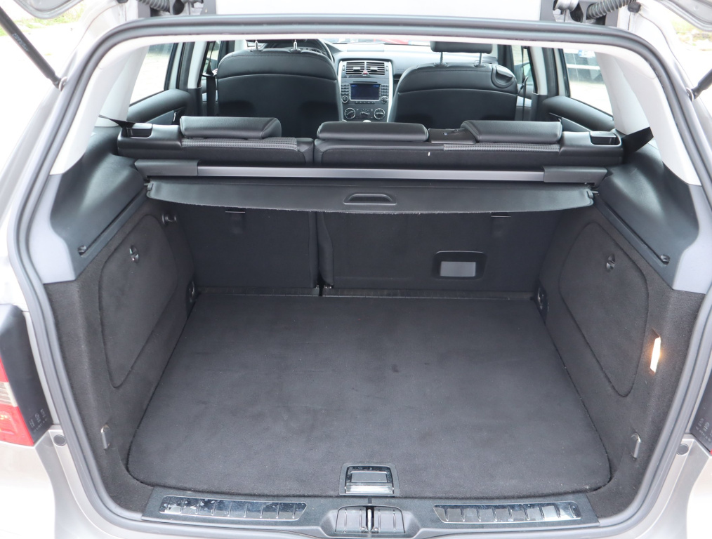 Mercedes-Benz B