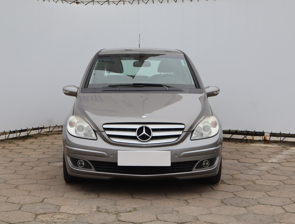 Mercedes-Benz B