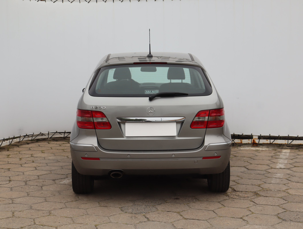 Mercedes-Benz B
