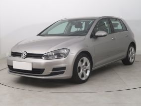 Volkswagen Golf - 2017