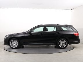 Mercedes-Benz E - 2013