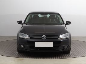Volkswagen Jetta - 2013