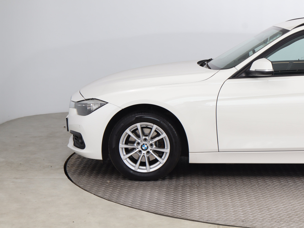 BMW 3