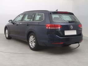 Volkswagen Passat - 2016