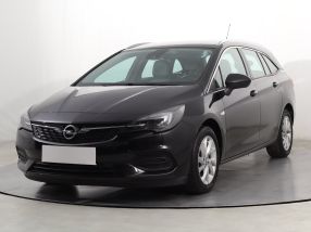 Opel Astra - 2021