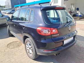 Volkswagen Tiguan - 2009