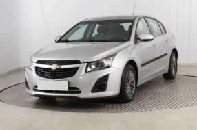 Chevrolet Cruze - 2012