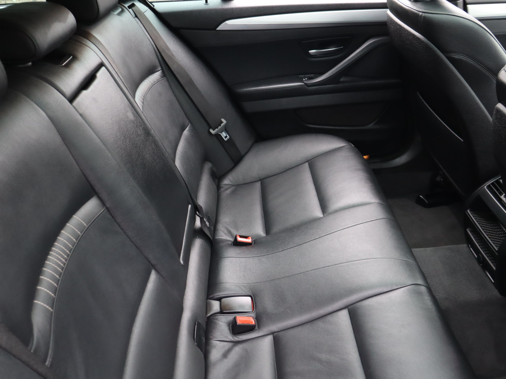 BMW 5