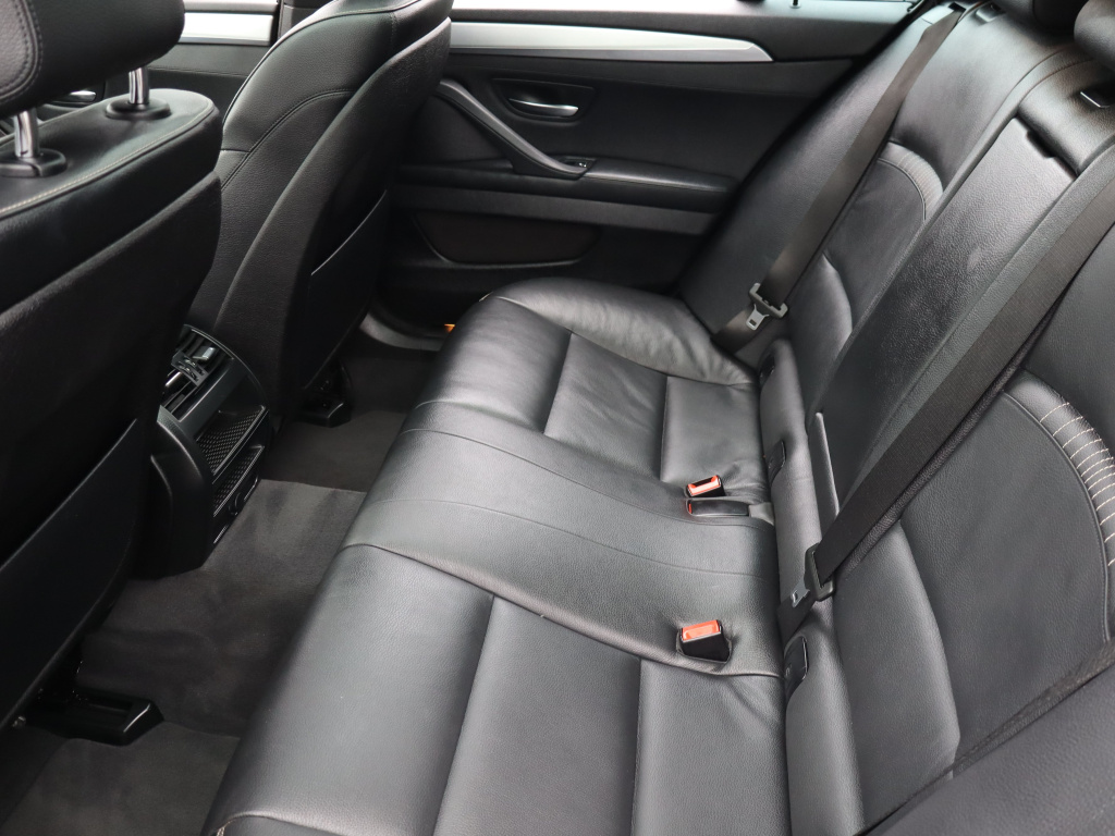 BMW 5