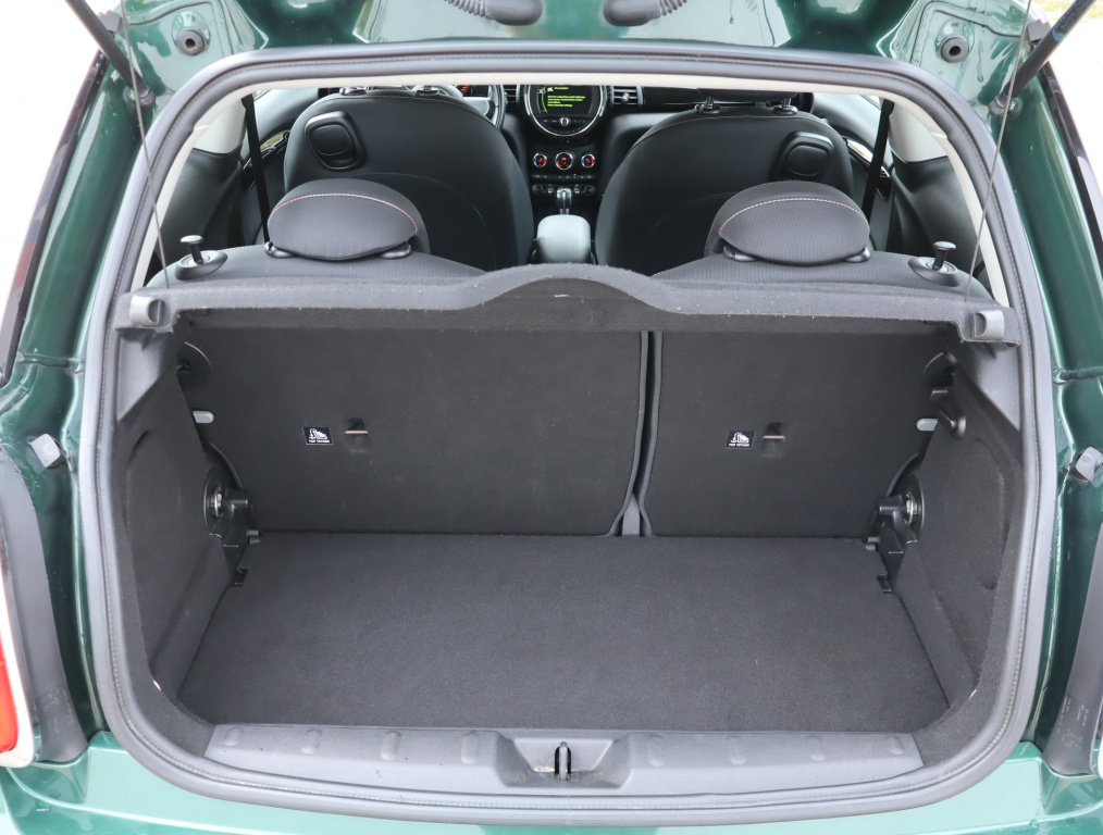 MINI 3-door