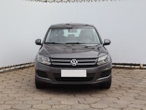 Volkswagen Tiguan - 2014