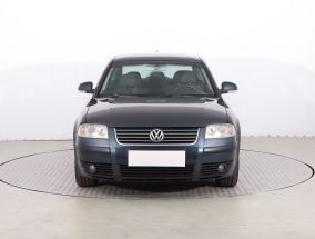 Volkswagen Passat - 2005