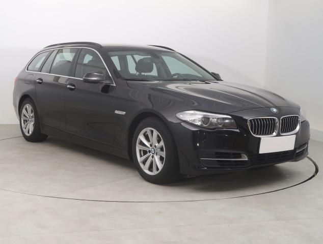 BMW 5 2016