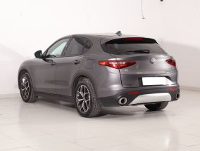 Alfa Romeo Stelvio - 2019