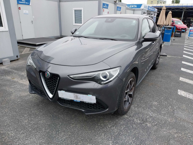 Alfa Romeo Stelvio 2019