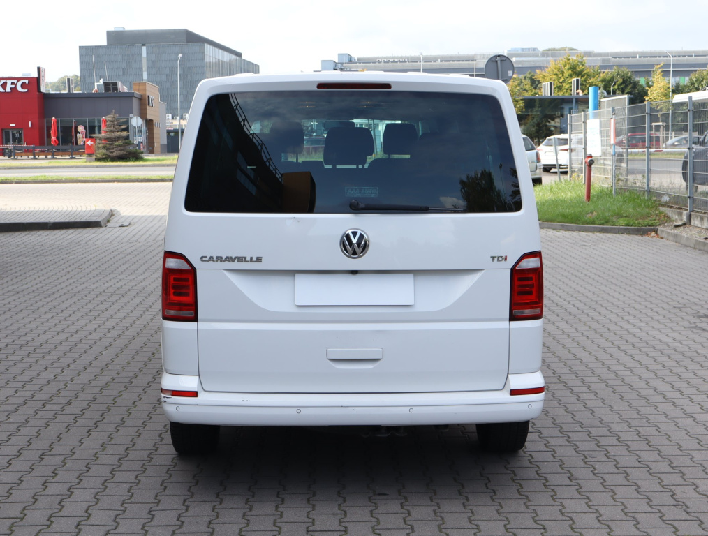 Volkswagen Caravelle