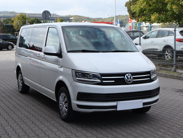 Volkswagen Caravelle 2016