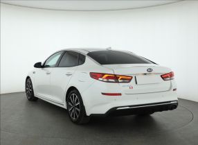 Kia Optima - 2019
