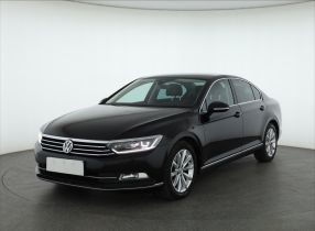Volkswagen Passat - 2016