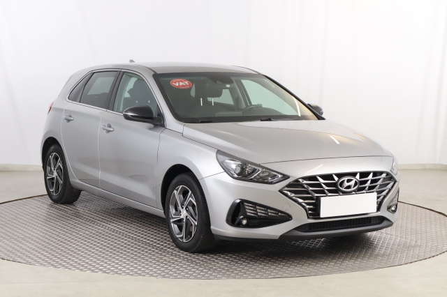 Hyundai i30 2022