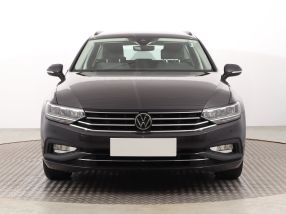 Volkswagen Passat - 2022