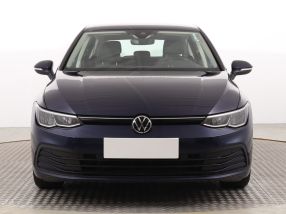 Volkswagen Golf - 2021