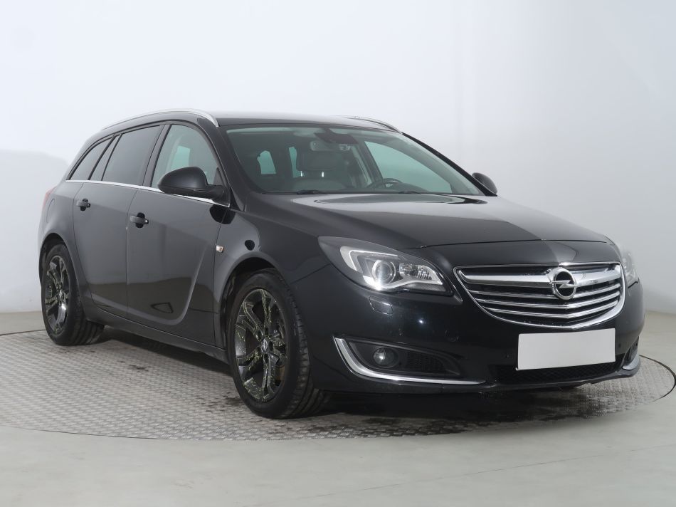 Opel Insignia - 2015