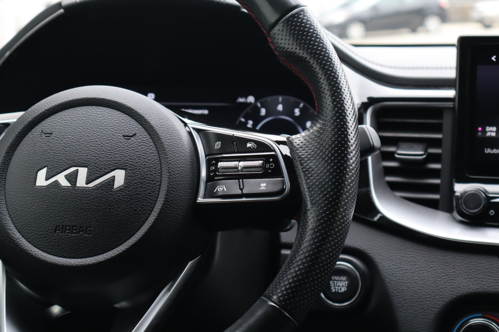 Kia ProCeed
