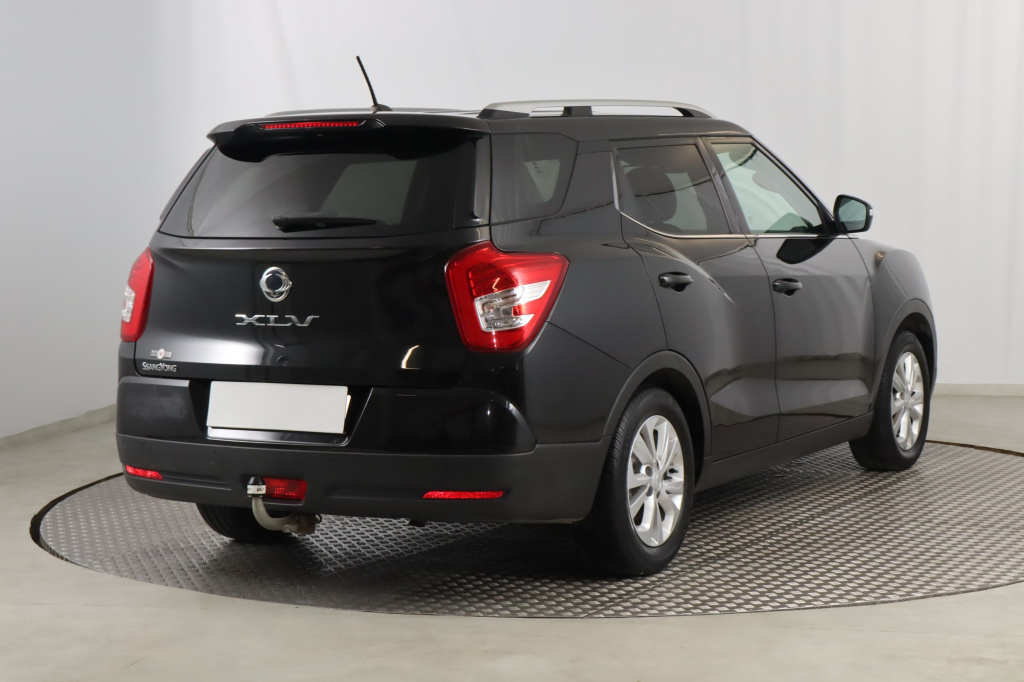 Ssang Yong XLV