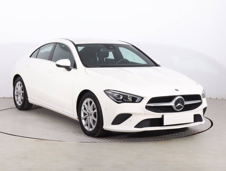 Mercedes-Benz CLA - 2022