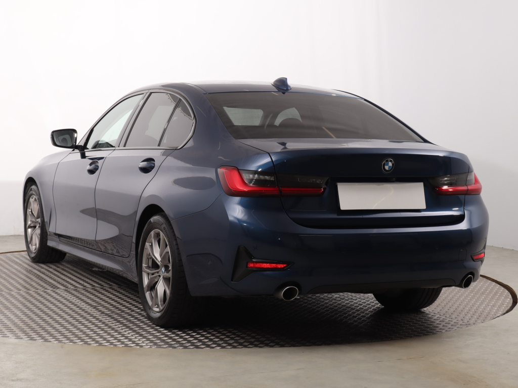 BMW 3