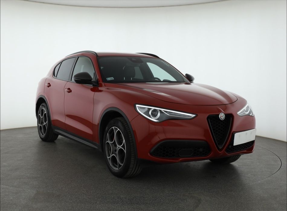 Alfa Romeo Stelvio - 2019
