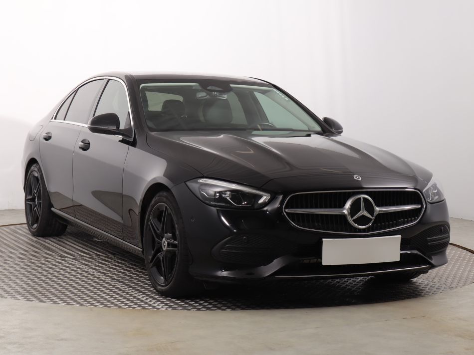 Mercedes-Benz C - 2021