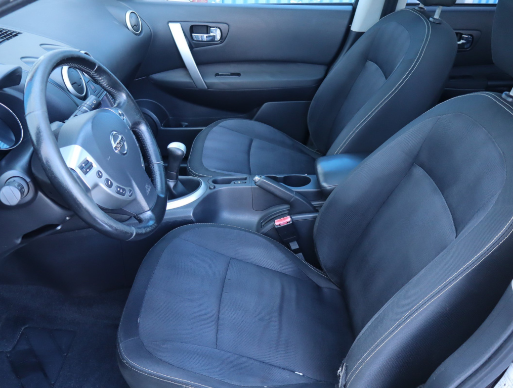 Nissan Qashqai+2
