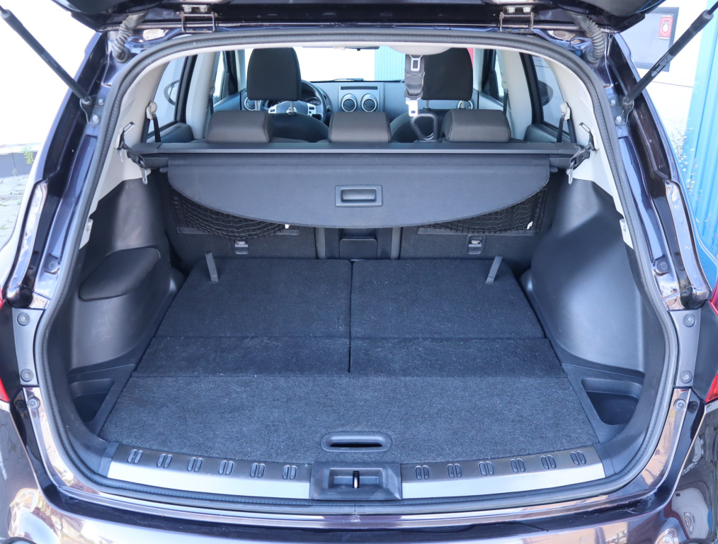 Nissan Qashqai+2