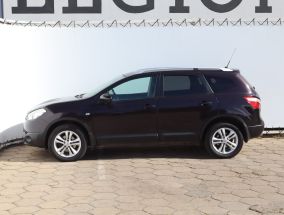 Nissan Qashqai+2 - 2010