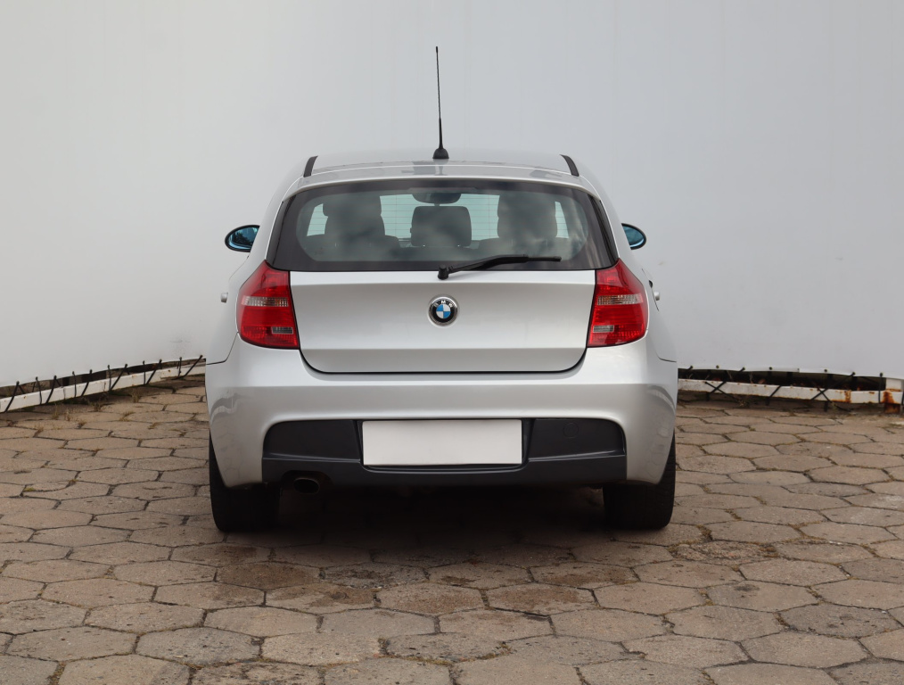 BMW 1