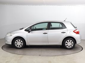 Toyota Auris - 2013