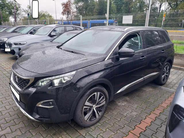 Peugeot 5008 2017