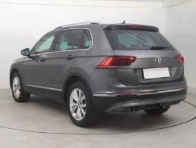 Volkswagen Tiguan - 2018
