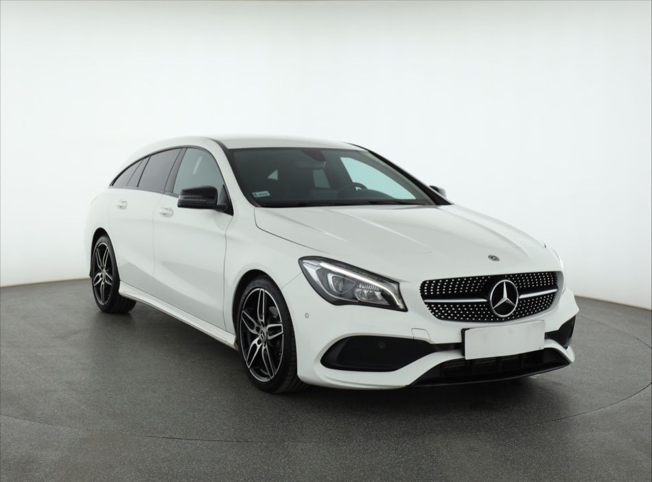 Mercedes-Benz CLA - 2018