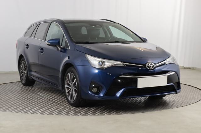Toyota Avensis 2016