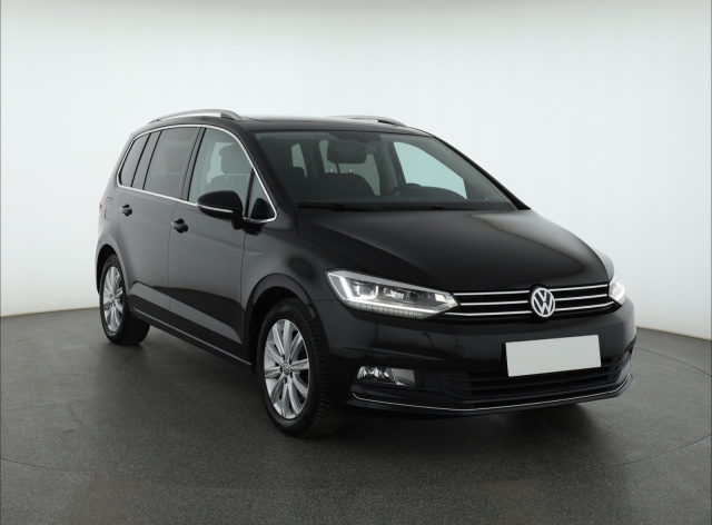 Volkswagen Touran 2016