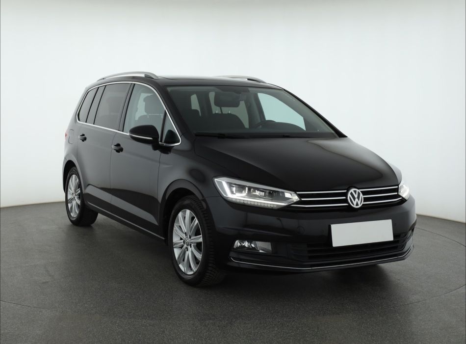 Volkswagen Touran - 2016