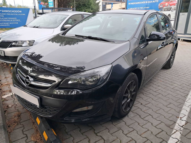 Opel Astra 2013
