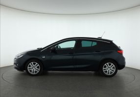 Opel Astra - 2016