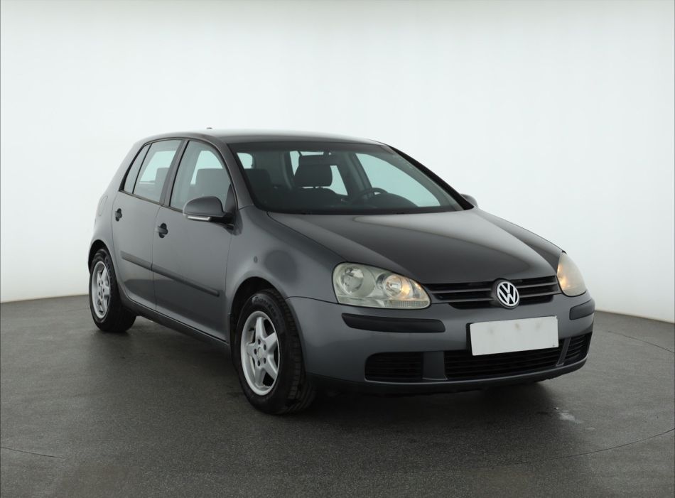 Volkswagen Golf - 2005