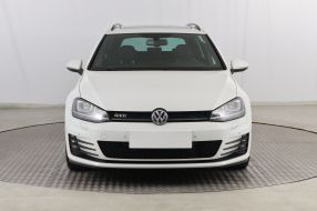 Volkswagen Golf - 2015