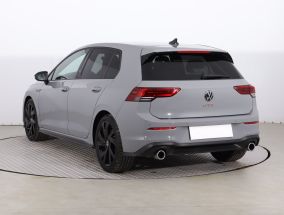 Volkswagen Golf - 2023