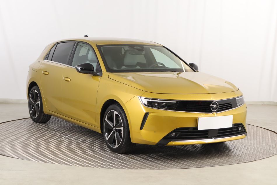 Opel Astra - 2023